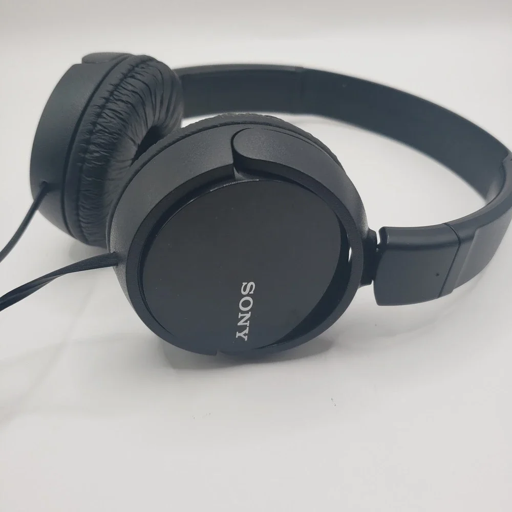 Sony MDR-ZX110 Noise Cancelling Headphones Color Black - Tested